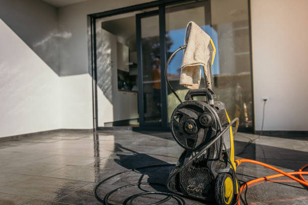 Best Driveway Pressure Washing  in Fincastle, TN